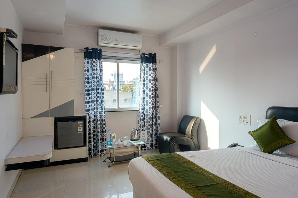 Arihant Hotel Χιντεραμπάντ Εξωτερικό φωτογραφία