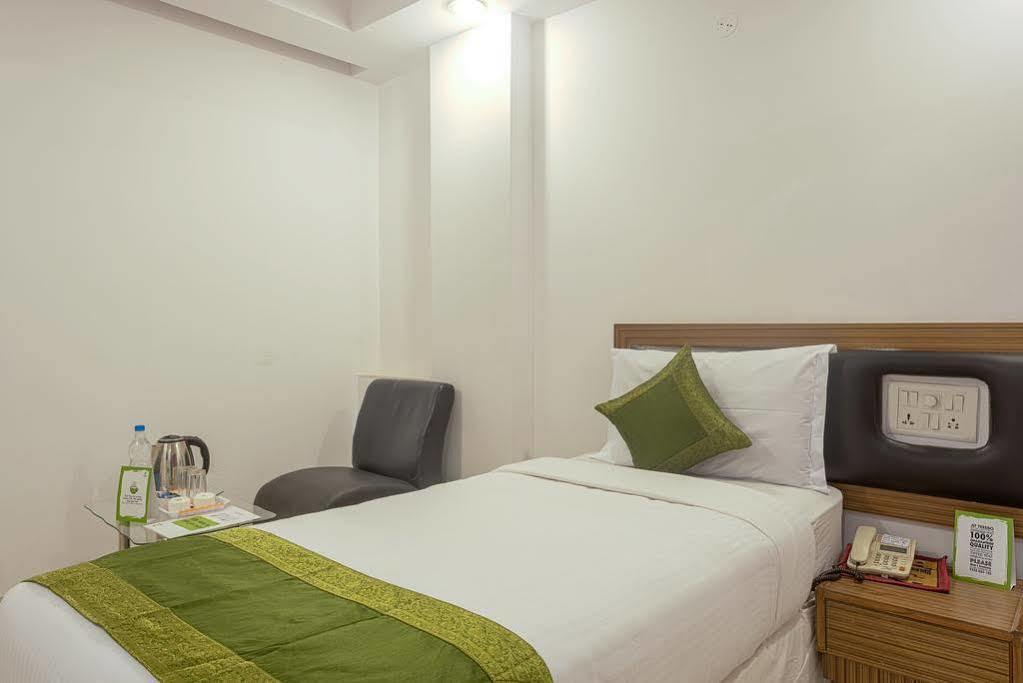 Arihant Hotel Χιντεραμπάντ Εξωτερικό φωτογραφία