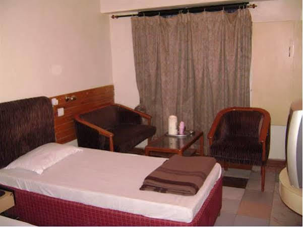 Arihant Hotel Χιντεραμπάντ Εξωτερικό φωτογραφία